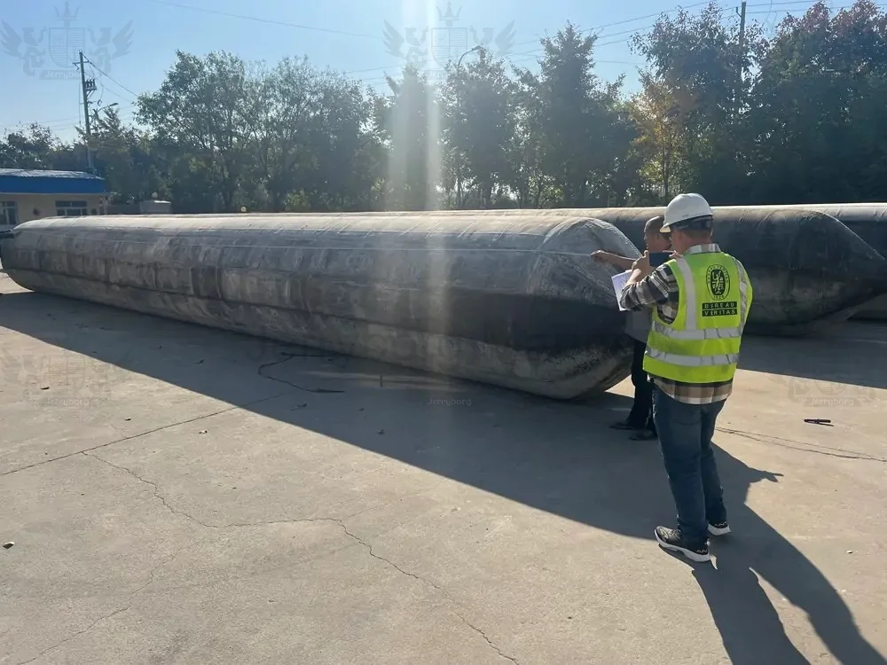 Jerryborg-new-marine-rubber-Ship-Launching-Airbag