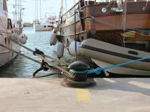 Why Use Mooring Anchors During Berthing