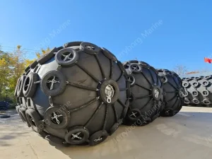 What Are Pneumatic Fenders